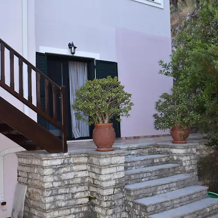Ithaki Holidays דירה *