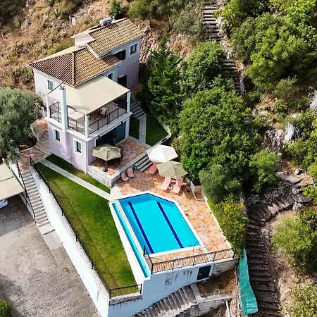 Ithaki Holidays Φρύνι