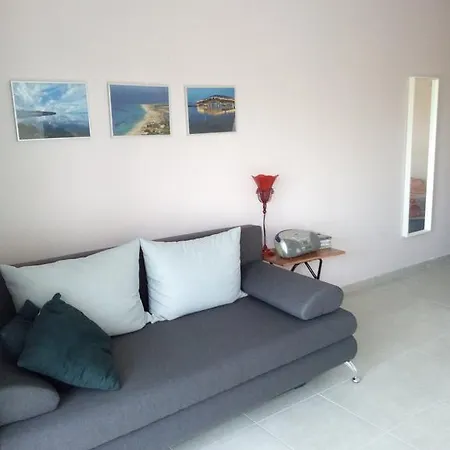 Ithaki Holidays * Φρύνι